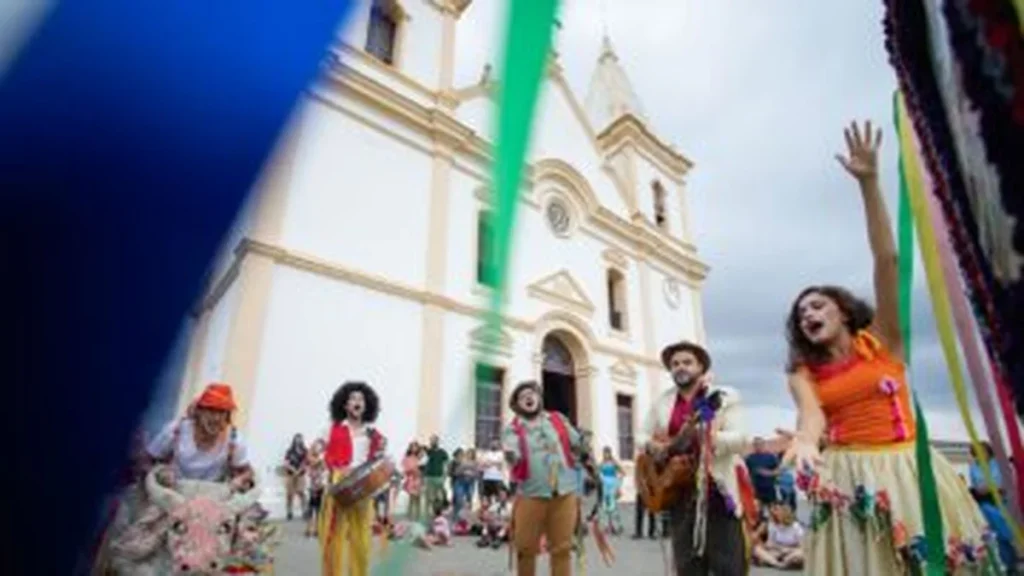 3ª Mostra de Teatro Popular em Santa Luzia traz espetáculos, humor e cultura para todos os públicos 3ª Mostra de Teatro Popular em Santa Luzia traz espetáculos, humor e cultura para todos os públicos