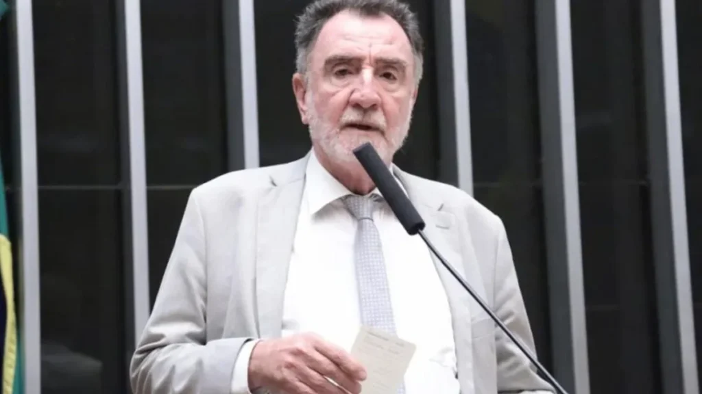 Minas Gerais Pode Avançar com Patrus Ananias: Uma Perspectiva de Desenvolvimento e Soberania