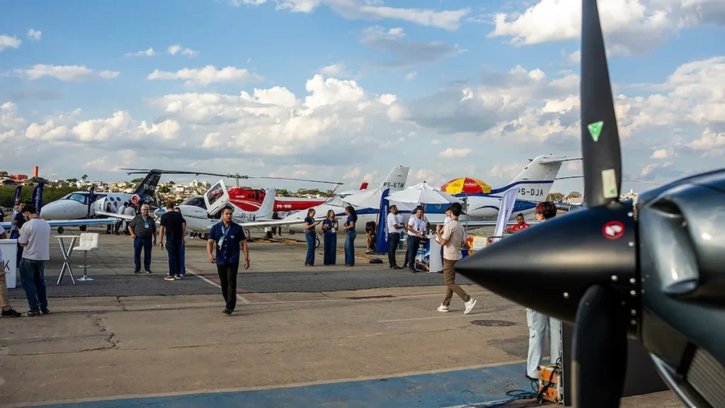 AviationXP fortalece presença em Minas Gerais com 3.223 visitantes em Belo Horizonte