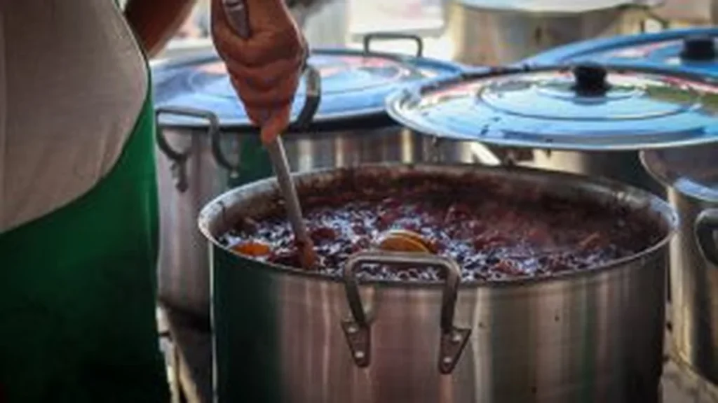 Culinária da Terra destaca sabores e resistência na 6ª Feira da Reforma Agrária de Minas Gerais