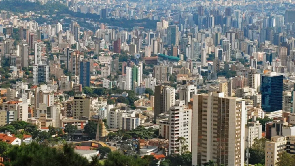 Frente Despejo Zero convoca ato contra remoções em Belo Horizonte para defender moradia Frente Despejo Zero convoca ato contra remoções em Belo Horizonte para defender moradia
