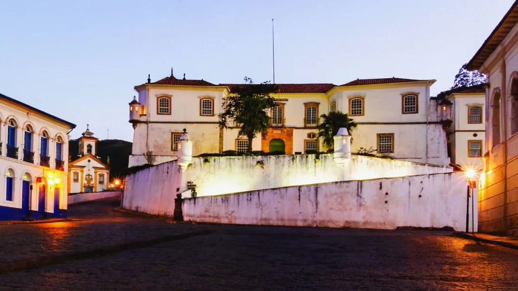 Minas Gerais celebra os 150 anos da Escola de Minas da UFOP com festival cultural diversificado