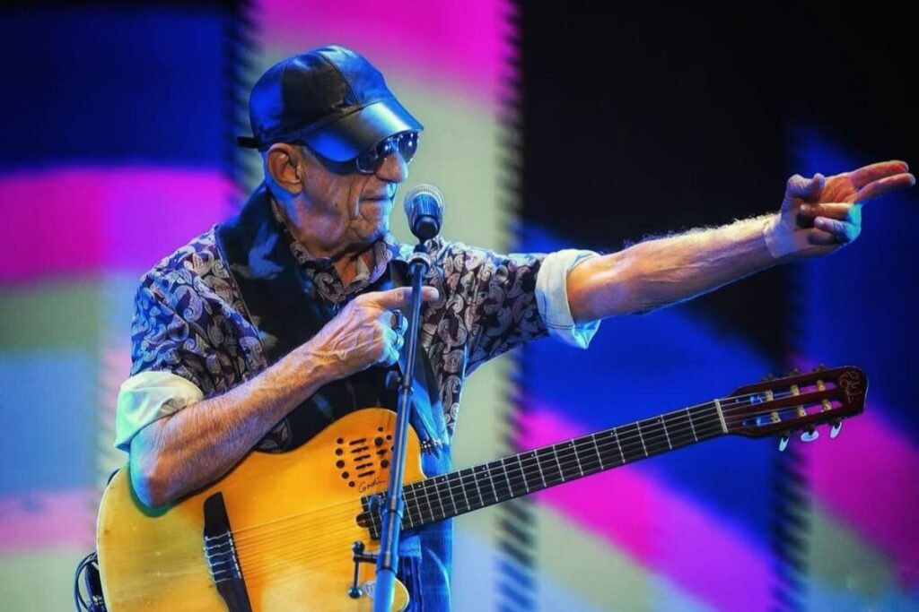 Fagner Leva a Contracultura ao Palco com ‘Ave Noturna’ no Festival Estilo Brasil Imagem do artigo