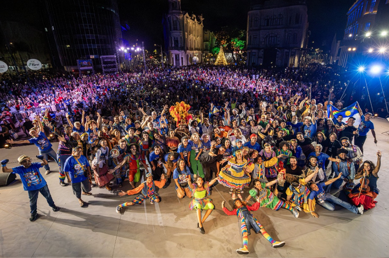 Baile do Menino Deus: O Maior Espetáculo Natalino Brasileiro em 2025 com Apoio da Lei Rouanet Baile do Menino Deus: O Maior Espetáculo Natalino Brasileiro em 2025 com Apoio da Lei Rouanet
