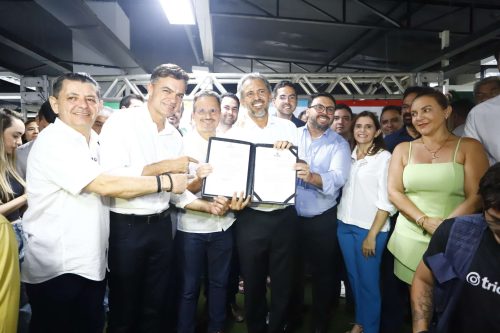 Elmano de Freitas Apresenta Programa VaiVem no Cariri: Inclusão e Oportunidades para Milhares Elmano de Freitas Apresenta Programa VaiVem no Cariri: Inclusão e Oportunidades para Milhares