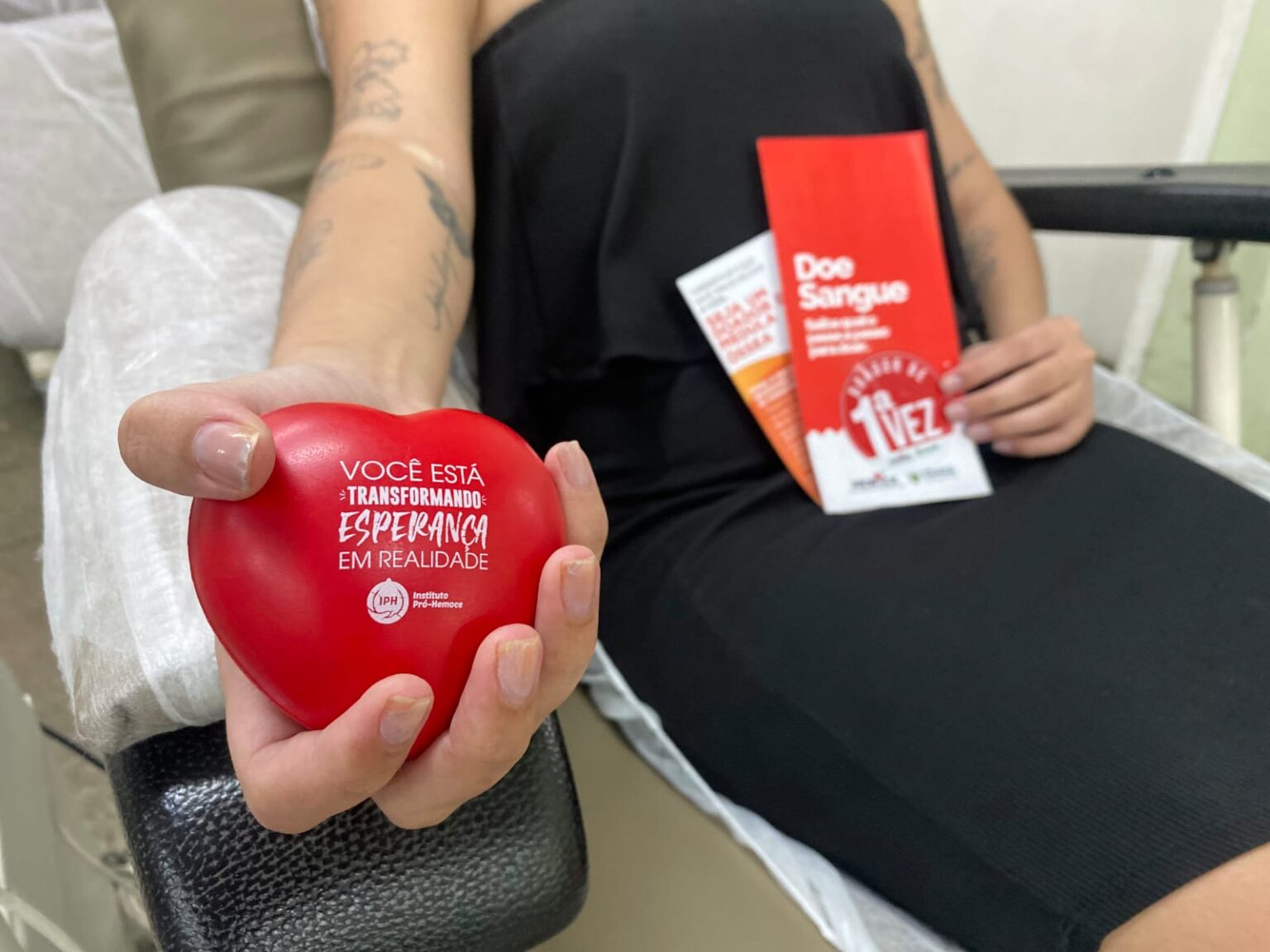 Horários Especiais para Doação de Sangue no Ano-Novo: Hemoce Informa Horários Especiais para Doação de Sangue no Ano-Novo: Hemoce Informa