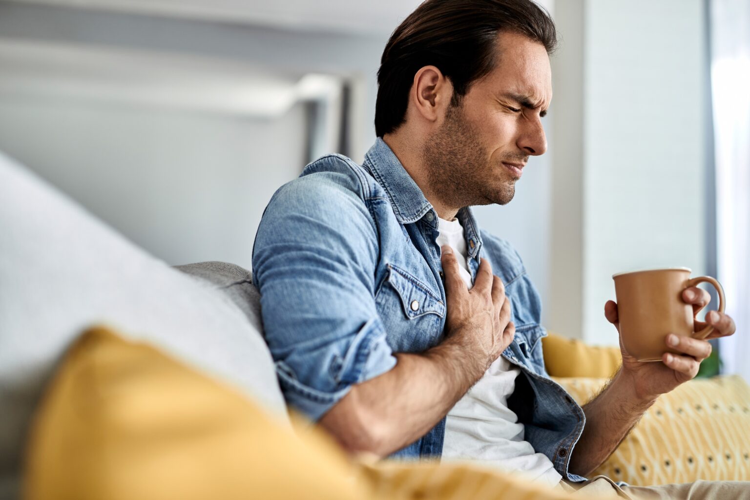 40% dos Infartos Ocorrem em Pessoas com Baixo Risco de Problemas Cardiovasculares 40% dos Infartos Ocorrem em Pessoas com Baixo Risco de Problemas Cardiovasculares