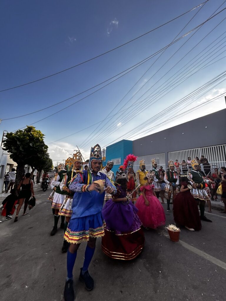 Dia de Reis: Tradições e Reflexões em Tempos Difíceis Dia de Reis: Tradições e Reflexões em Tempos Difíceis