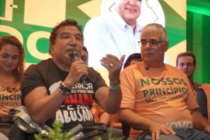 Eduardo Girão Lança Pré-Candidatura ao Governo do Ceará no Cariri Eduardo Girão Lança Pré-Candidatura ao Governo do Ceará no Cariri