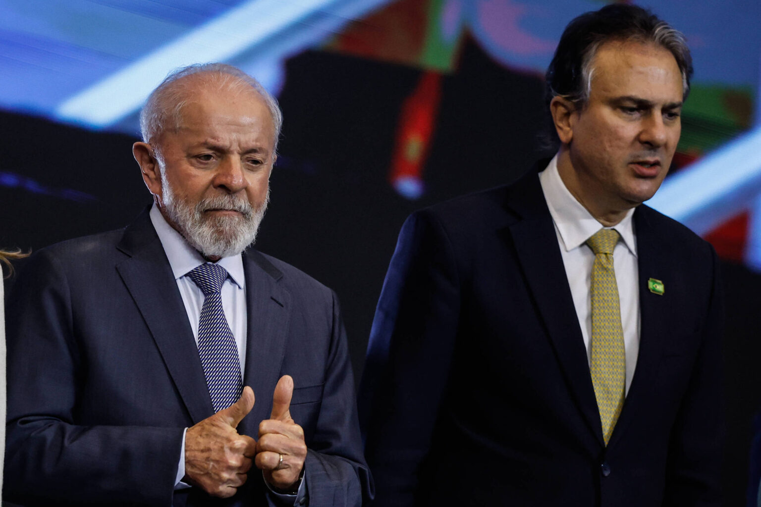 Ministro Camilo Santana Fortalece Candidatura de Elmano de Freitas Contra Ciro Gomes no Ceará Ministro Camilo Santana Fortalece Candidatura de Elmano de Freitas Contra Ciro Gomes no Ceará