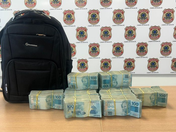 PF Apreende R$ 500 Mil em Espécie com Suspeita de Desvio de Recursos Públicos PF Apreende R$ 500 Mil em Espécie com Suspeita de Desvio de Recursos Públicos
