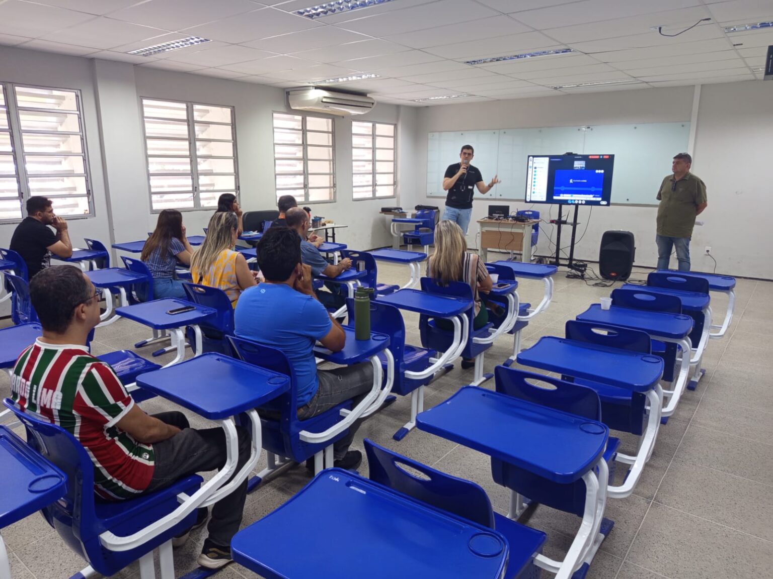Servidores da UFCA Decidem Aguardar Diretrizes Nacionais sobre Greve Servidores da UFCA Decidem Aguardar Diretrizes Nacionais sobre Greve