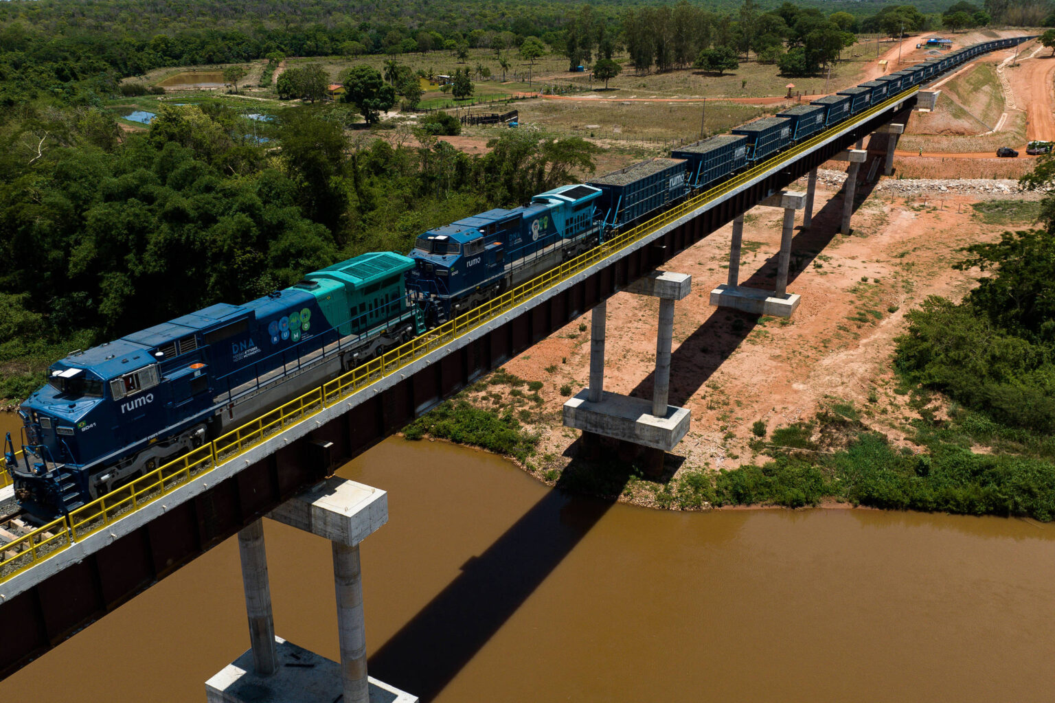 Nova Política Nacional de Ferrovias: Um Marco para o Futuro do Transporte Nova Política Nacional de Ferrovias: Um Marco para o Futuro do Transporte