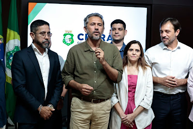 Piso Nacional do Magistério é Garantido pelo Governador Elmano de Freitas e Concurso Público em 2026 Piso Nacional do Magistério é Garantido pelo Governador Elmano de Freitas e Concurso Público em 2026