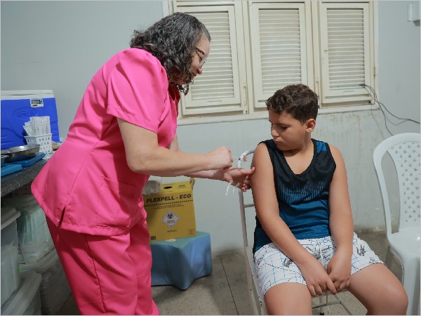Juazeiro do Norte Atinge Mais de 8 Mil Vacinas Contra a Influenza em Dia D Juazeiro do Norte Atinge Mais de 8 Mil Vacinas Contra a Influenza em Dia D