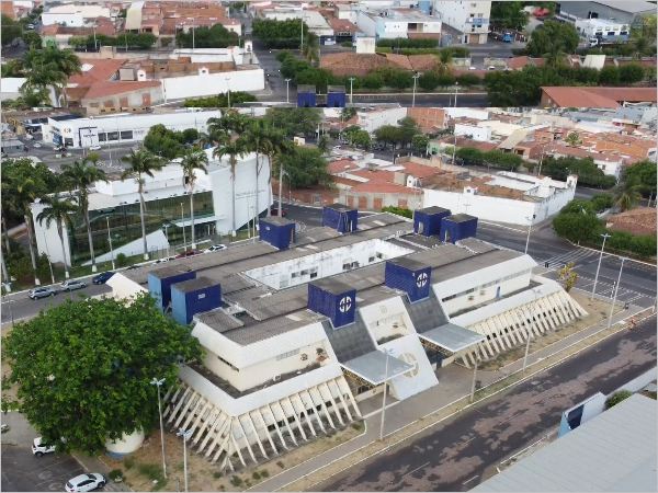 Juazeiro do Norte Recebe R$ 4,3 Milhões para Reformar Hospital Municipal Estephânia Rocha Lima Juazeiro do Norte Recebe R$ 4,3 Milhões para Reformar Hospital Municipal Estephânia Rocha Lima