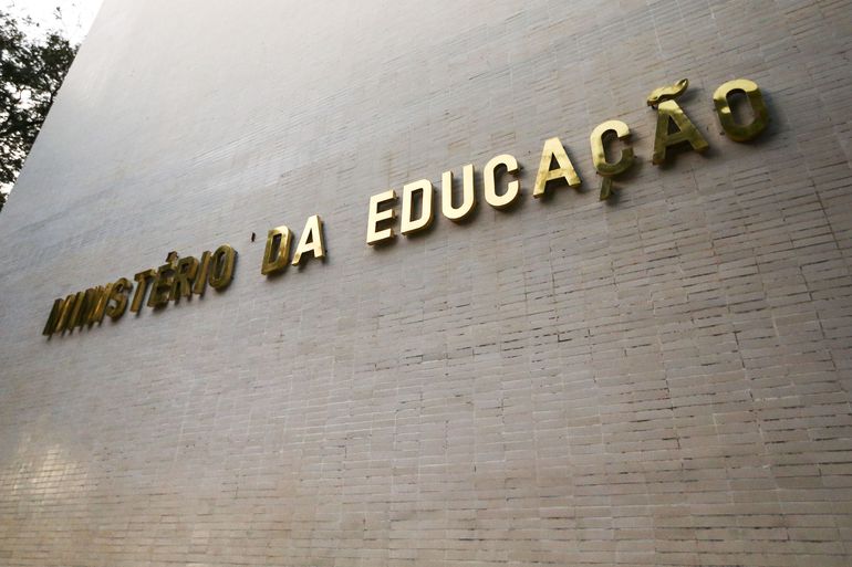 O Papel Fundamental do MEC na Saúde de Jovens e Crianças O Papel Fundamental do MEC na Saúde de Jovens e Crianças