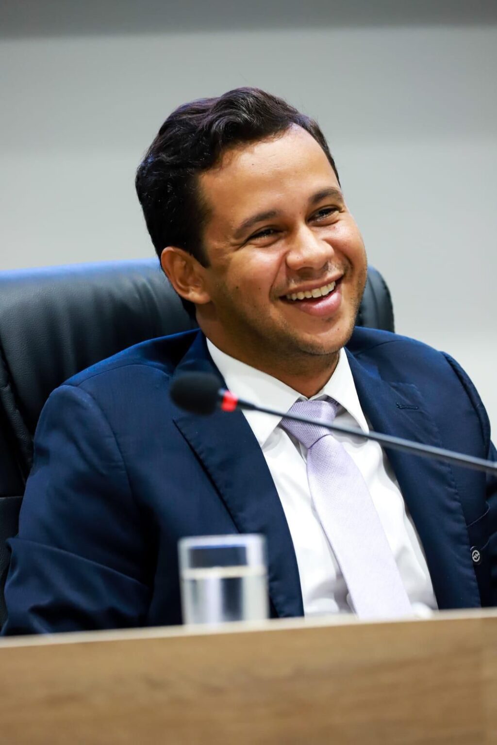 Vitória de Felipe Vasques no TRE-CE: Desfiliação sem Perda de Mandato Vitória de Felipe Vasques no TRE-CE: Desfiliação sem Perda de Mandato