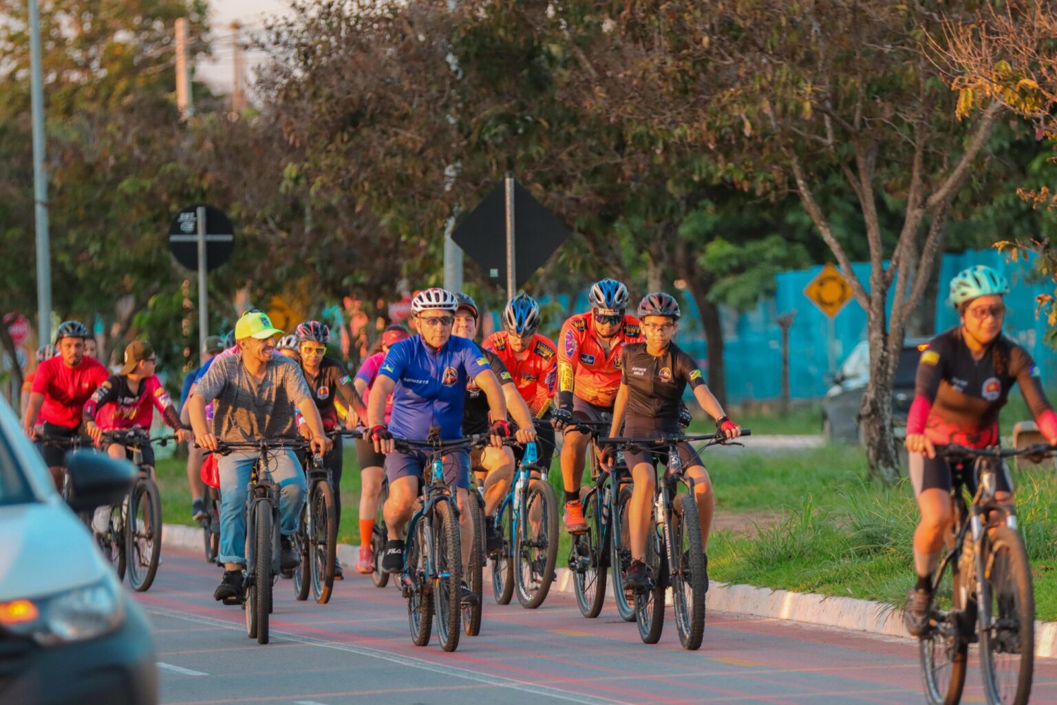 Bike Art: A Fusion of Culture, Sport, and Leisure in Senador Canedo Bike Art: A Fusion of Culture, Sport, and Leisure in Senador Canedo