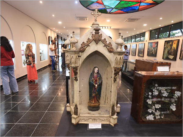 Memorial Padre Cícero Volta a Receber Visitantes com Novas Regras de Preservação Memorial Padre Cícero Volta a Receber Visitantes com Novas Regras de Preservação