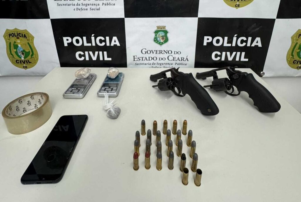 Prisão em Juazeiro do Norte: Homem é Detido com Armas e Drogas Após Denúncias Prisão em Juazeiro do Norte: Homem é Detido com Armas e Drogas Após Denúncias