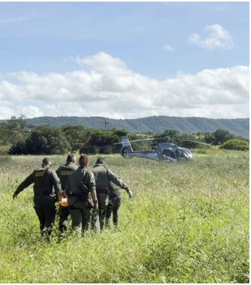 Sargento da PM sobrevive após mais de 24 horas preso em carro capotado no Ceará Sargento da PM sobrevive após mais de 24 horas preso em carro capotado no Ceará