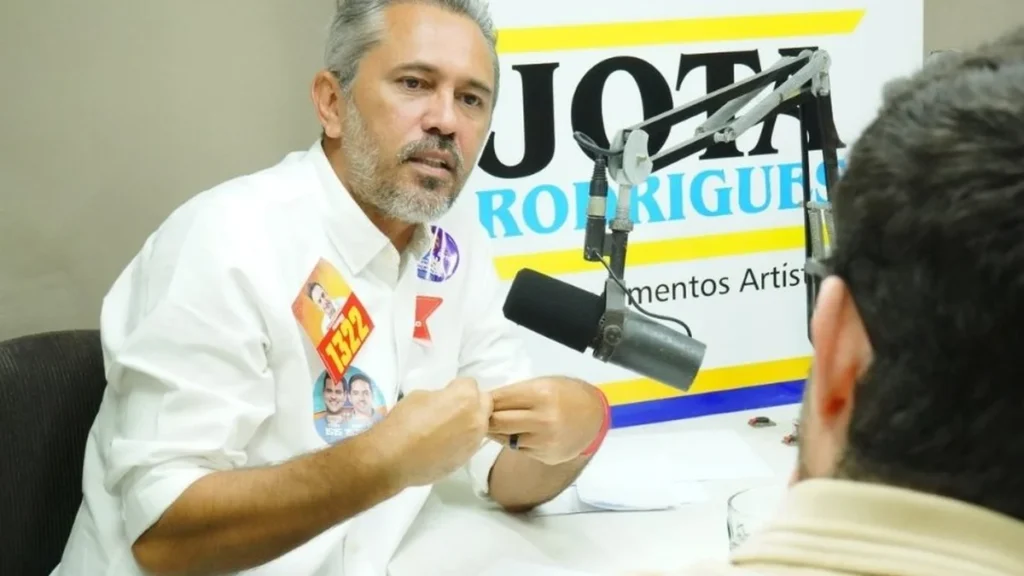Elmano defende fortalecimento do turismo no Cariri e destaca investimentos essenciais Elmano defende fortalecimento do turismo no Cariri e destaca investimentos essenciais