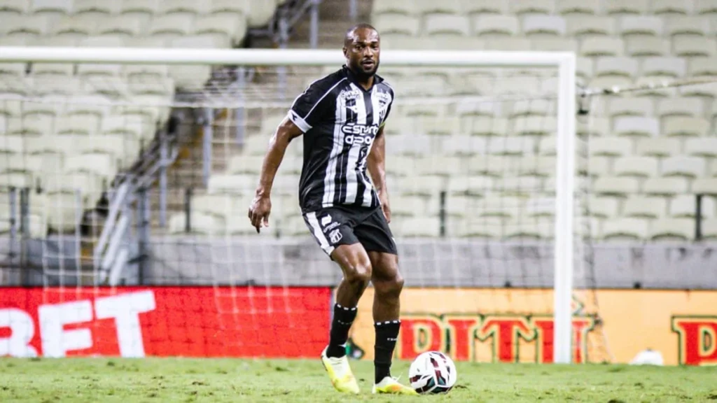 Luiz Otávio alerta: Avaí x Ceará é o jogo da vida na Série B Luiz Otávio alerta: Avaí x Ceará é o jogo da vida na Série B