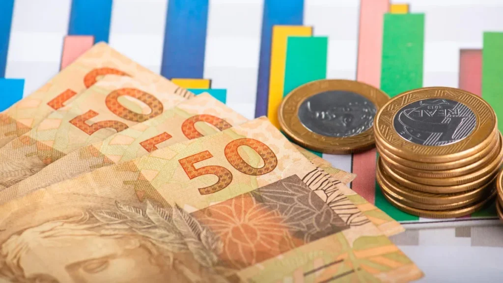 PIB do Ceará cresce 2,21% no 2º trimestre e supera média nacional PIB do Ceará cresce 2,21% no 2º trimestre e supera média nacional