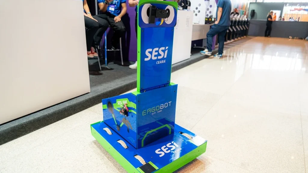 Robô Ergobot do Ceará revoluciona análise da saúde no trabalho com registro do INPI