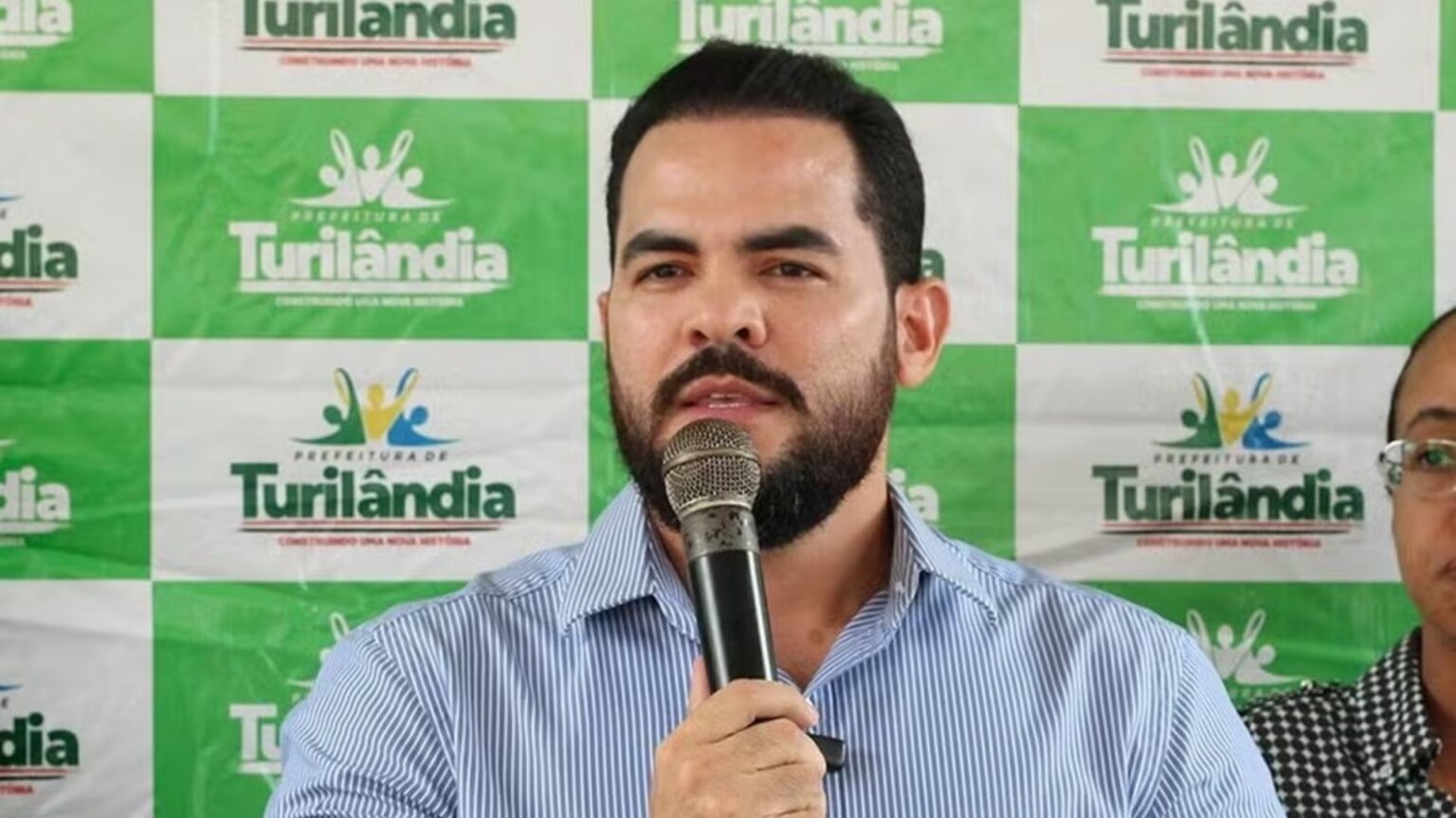 Corrupção em Turilândia: Prefeito e Vereadores Sob Investigação em Esquema de R$ 56 Milhões Corrupção em Turilândia: Prefeito e Vereadores Sob Investigação em Esquema de R$ 56 Milhões