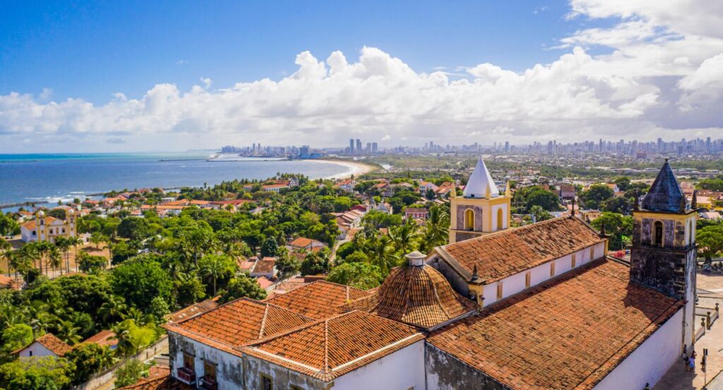 Carnaval 2026 Barato: 7 Destinos Nacionais para Aproveitar sem Gastar Muito Carnaval 2026 Barato: 7 Destinos Nacionais para Aproveitar sem Gastar Muito