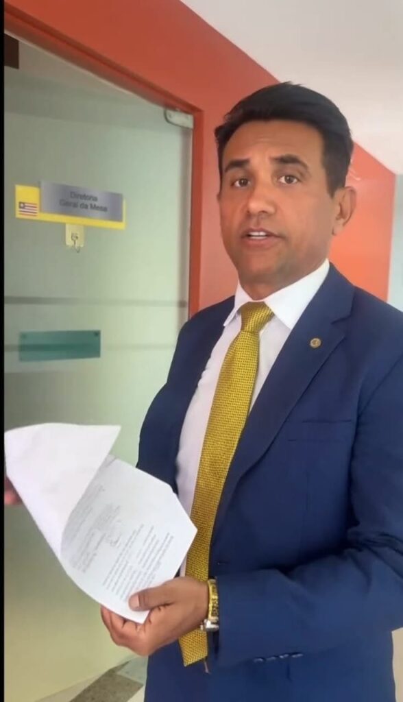 Deputado Wellington Solicita Reajuste Salarial Acima de 15% para Professores do Maranhão Deputado Wellington Solicita Reajuste Salarial Acima de 15% para Professores do Maranhão