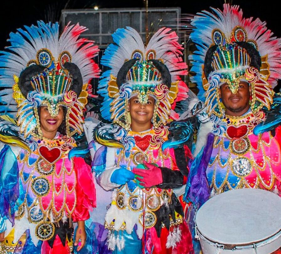 Indomáveis Celebra Grandes Blocos do Maranhão em Show Imperdível Indomáveis Celebra Grandes Blocos do Maranhão em Show Imperdível