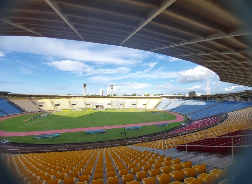 MAC e Moto Club: Dicas para Assistir ao Jogo Ao Vivo e Análise das Escalações