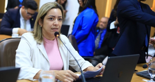Professora Magnólia pede reforma urgente na Casa de Apoio do Hospital do Câncer do Maranhão Professora Magnólia pede reforma urgente na Casa de Apoio do Hospital do Câncer do Maranhão