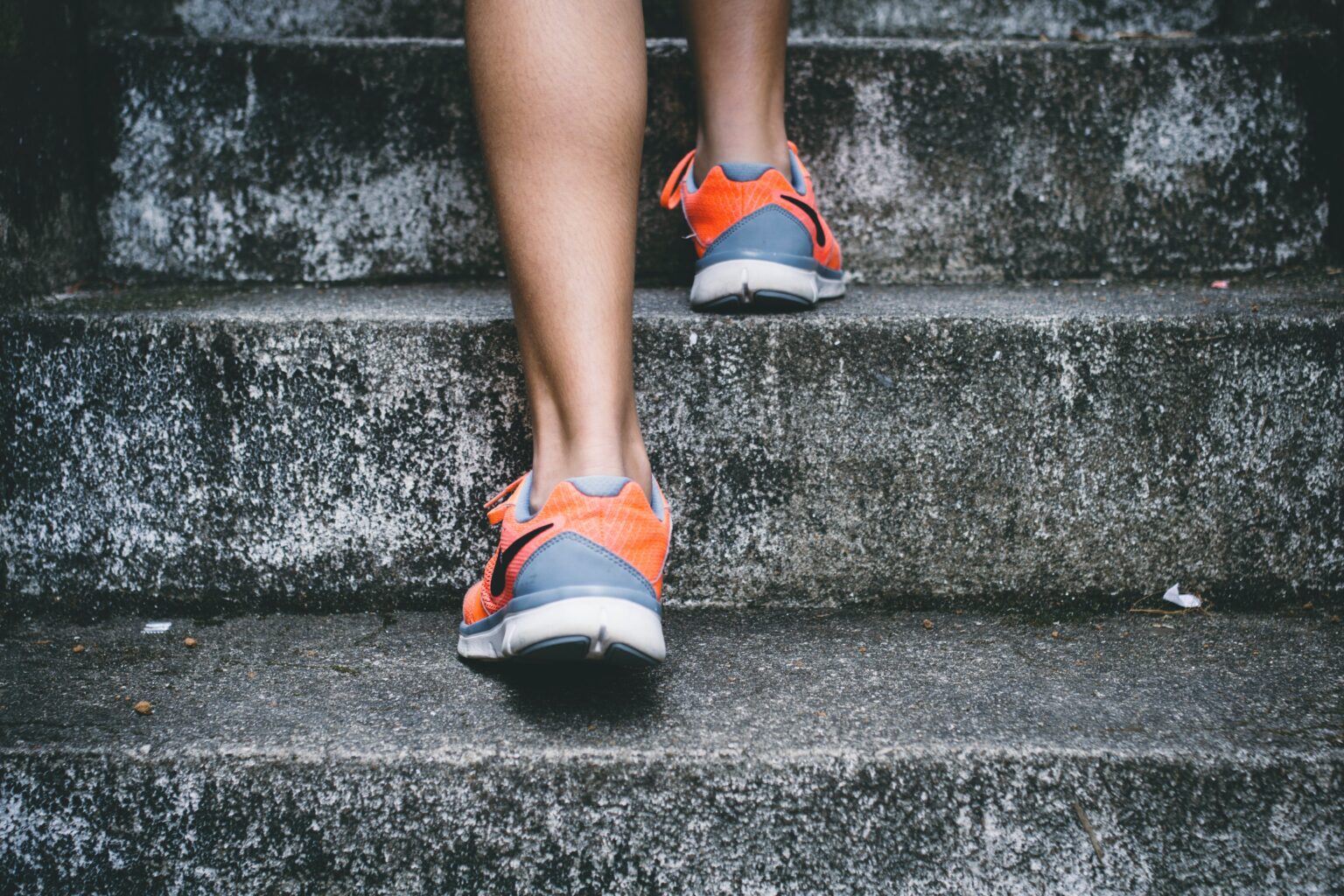 Snacks de Exercício: Atividades Curtas e Intensivas que Transformam seu Dia