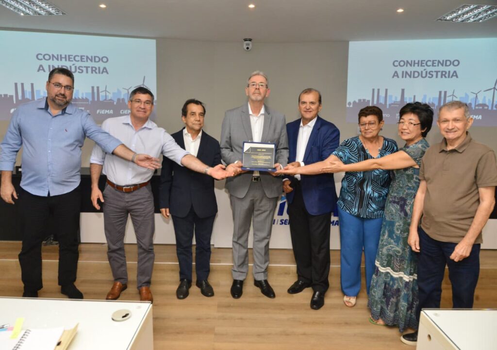 Suzano no Maranhão: Impactos e Contribuições para o Desenvolvimento Regional Suzano no Maranhão: Impactos e Contribuições para o Desenvolvimento Regional