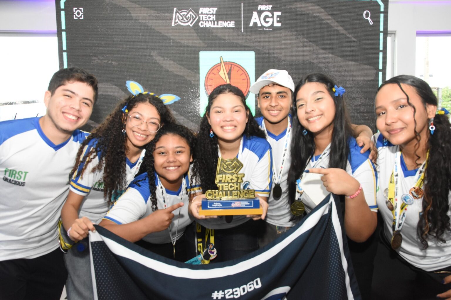 Escola SESI São Luís: Rumo ao Mundial de Robótica com Inovação e Impacto Social Escola SESI São Luís: Rumo ao Mundial de Robótica com Inovação e Impacto Social