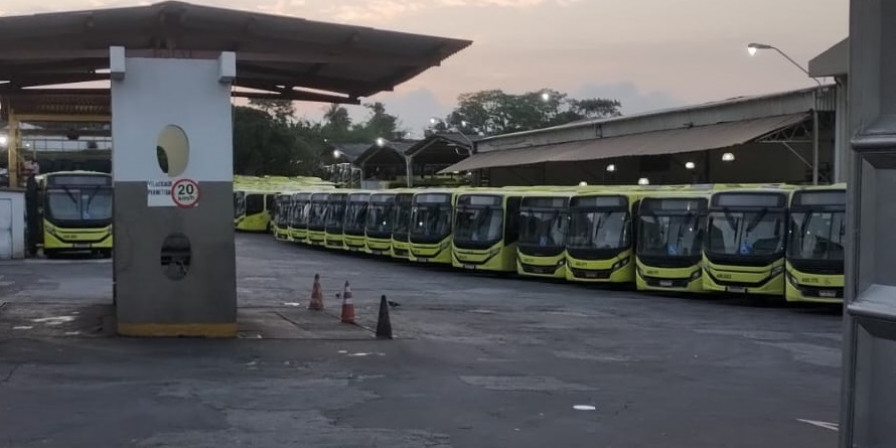 Rodoviários de São Luís Reavaliam Proposta de Reajuste em Audiência Suspensa Rodoviários de São Luís Reavaliam Proposta de Reajuste em Audiência Suspensa