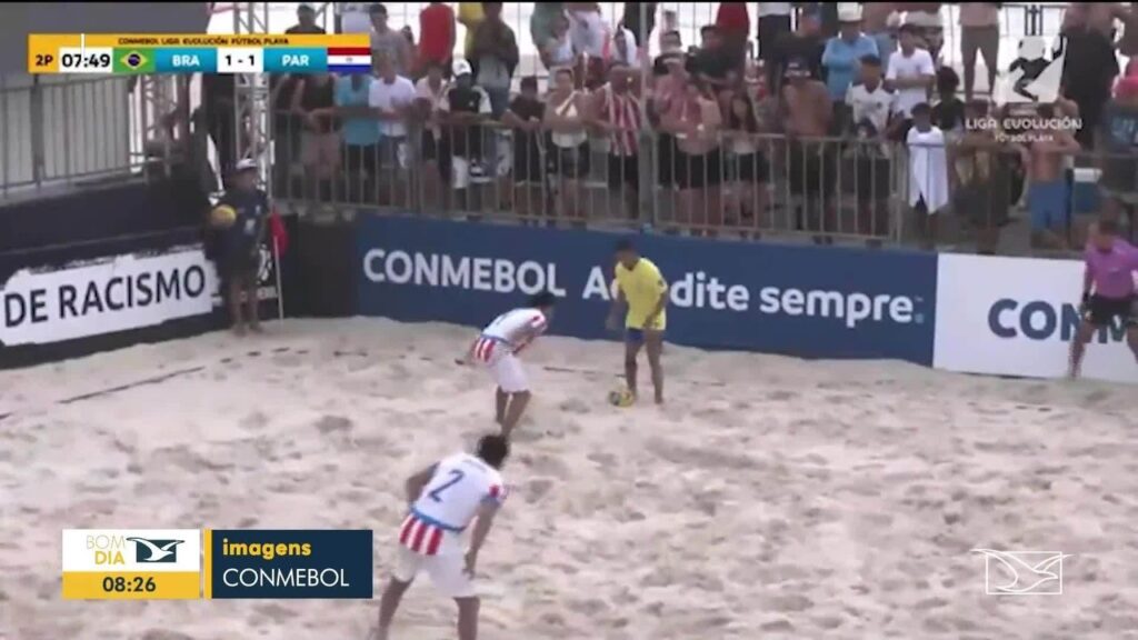 Chicão Celebra Seu Primeiro Título como Treinador da Seleção Brasileira de Futebol de Areia Chicão Celebra Seu Primeiro Título como Treinador da Seleção Brasileira de Futebol de Areia