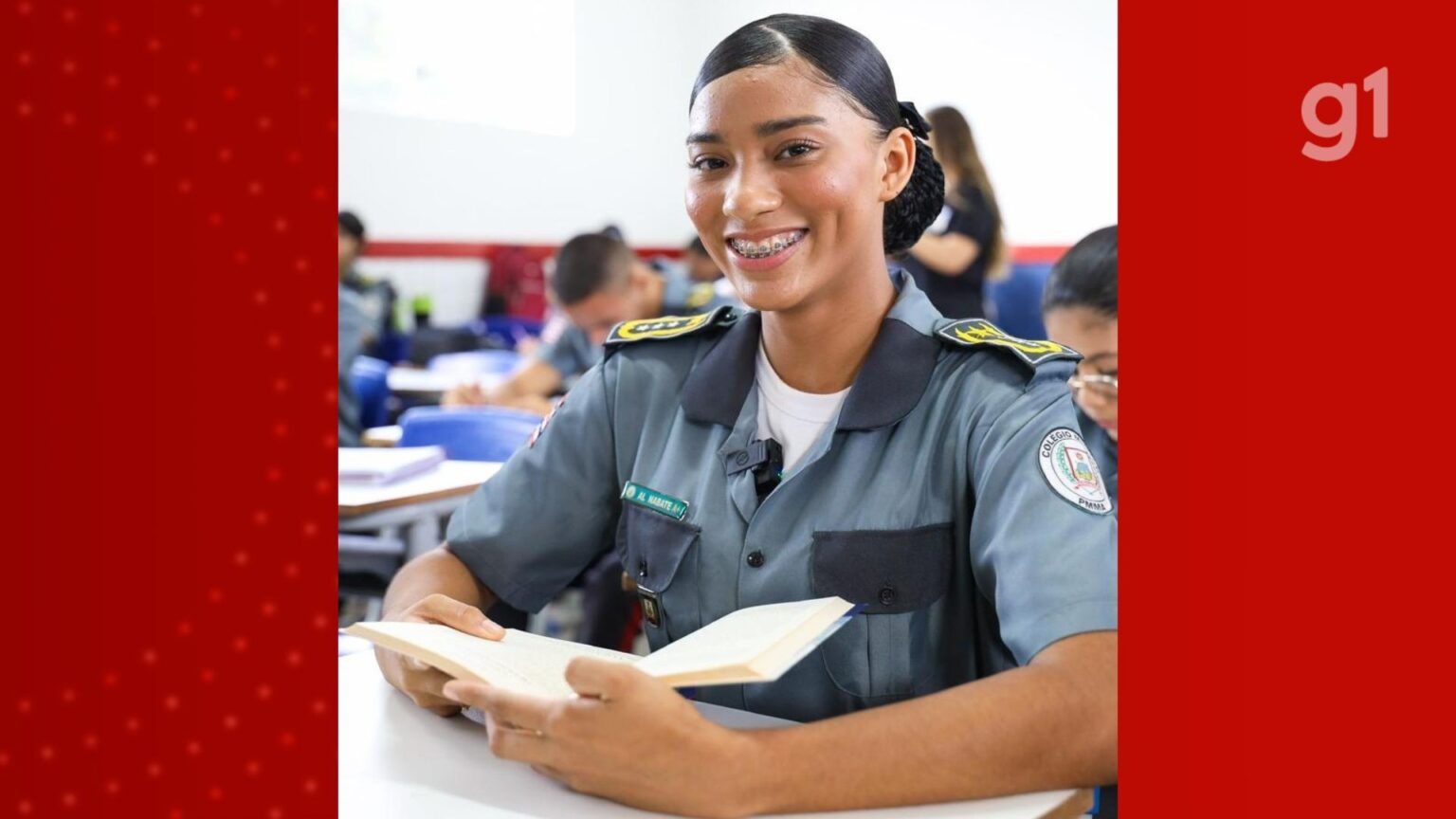 Estudante do Colégio Militar Tiradentes 38 Brilha em Concurso Nacional de Redação Estudante do Colégio Militar Tiradentes 38 Brilha em Concurso Nacional de Redação