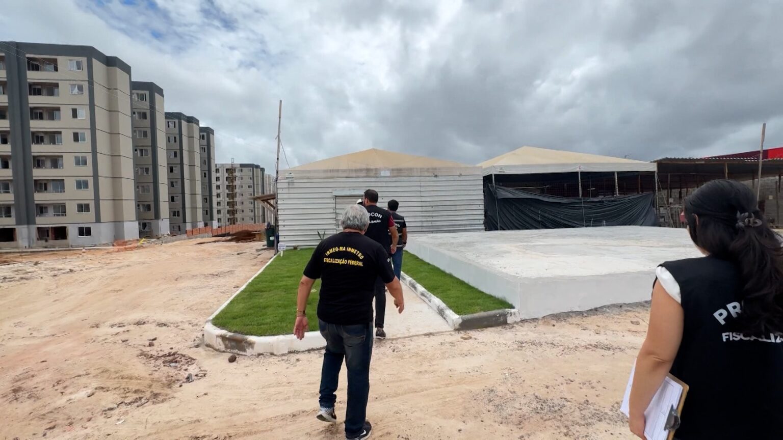 Fios Irregulares em Condomínio de São Luís: IMEC Identifica 14 Marcas Problemas Fios Irregulares em Condomínio de São Luís: IMEC Identifica 14 Marcas Problemas
