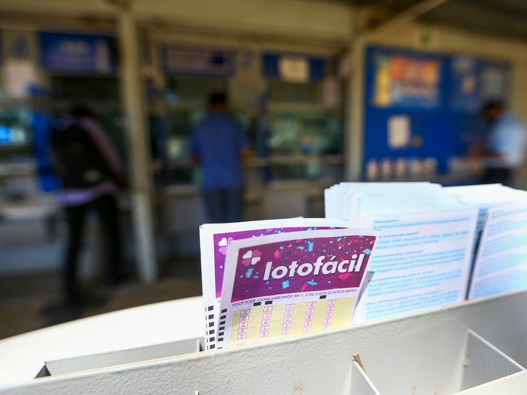 Lotofácil 3643 Premia Vencedor com R$ 1,5 Milhão Lotofácil 3643 Premia Vencedor com R$ 1,5 Milhão