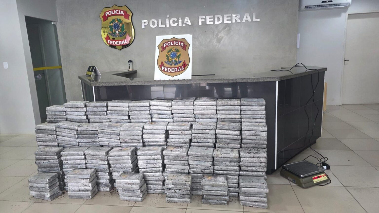 Polícia Federal Desmantela Quadrilha e Apreende 500kg de Cocaína em São Luís Imagem do artigo