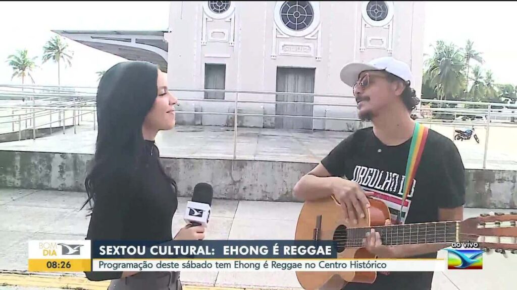 Beto Ehong Encanta Público em Show no Centro Histórico de São Luís Beto Ehong Encanta Público em Show no Centro Histórico de São Luís