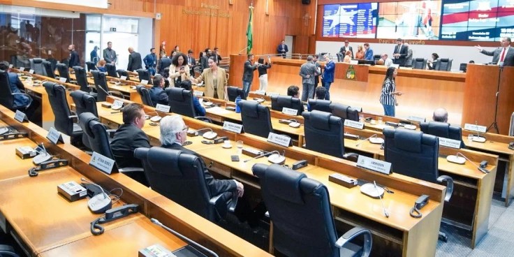 Empresários do Maranhão Processam por Feriado do Dia da Mulher: Entenda a Questão Empresários do Maranhão Processam por Feriado do Dia da Mulher: Entenda a Questão