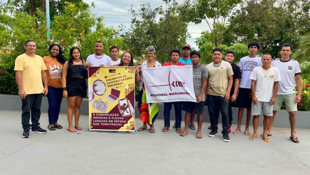 Encontro de Comunicadores Indígenas no Maranhão: Fortalecendo a Comunicação e a Identidade Encontro de Comunicadores Indígenas no Maranhão: Fortalecendo a Comunicação e a Identidade