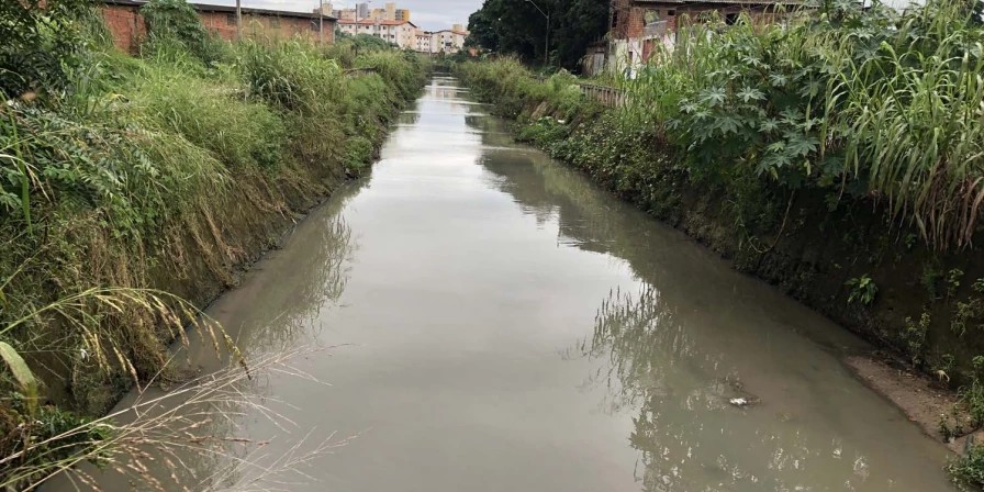 Justiça exige recuperação do Rio Gangan em São Luís após casos de poluição Justiça exige recuperação do Rio Gangan em São Luís após casos de poluição