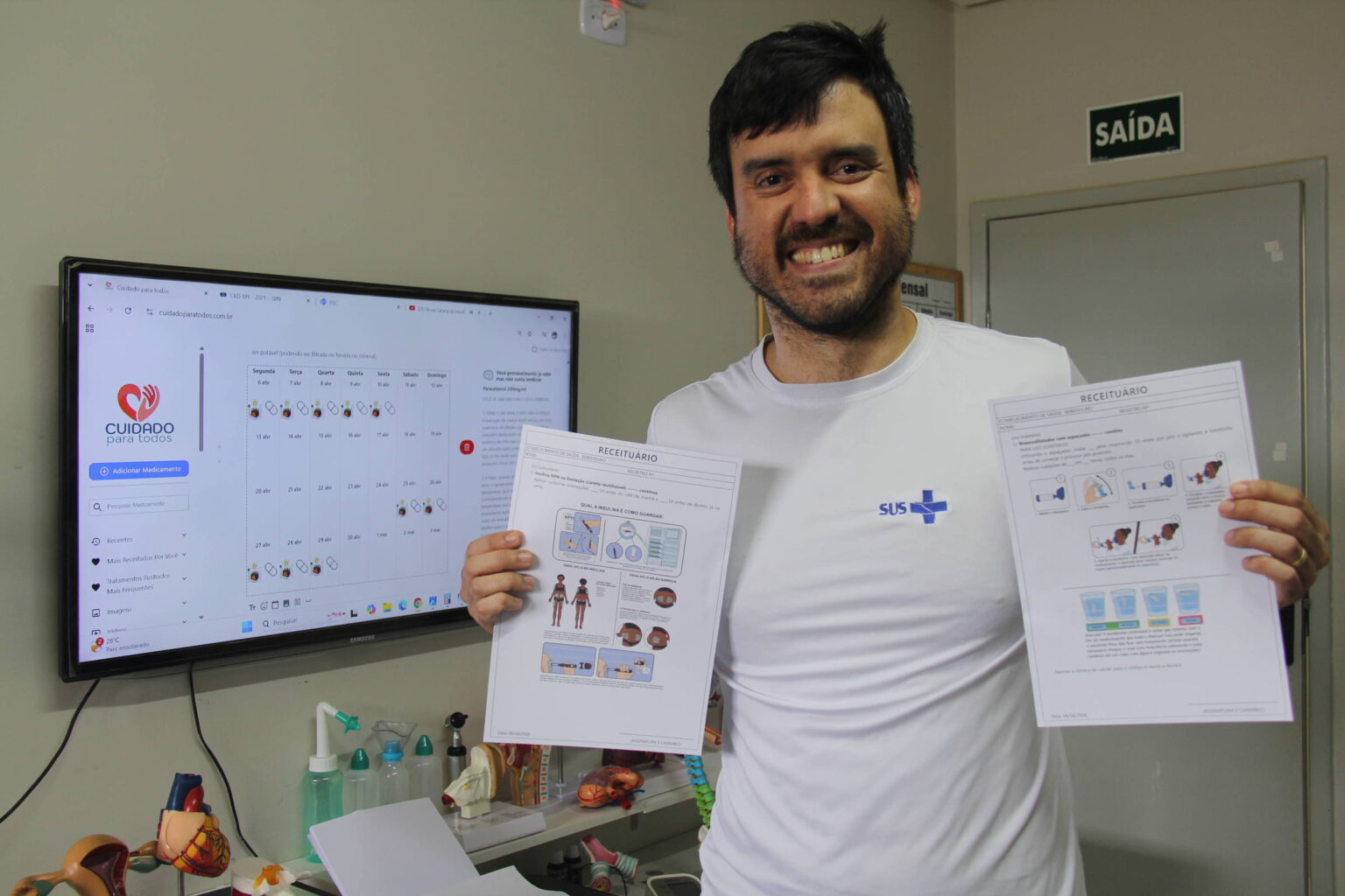 Médico Inova em Pernambuco com Receitas Ilustradas para Pacientes com Baixa Leitura Médico Inova em Pernambuco com Receitas Ilustradas para Pacientes com Baixa Leitura
